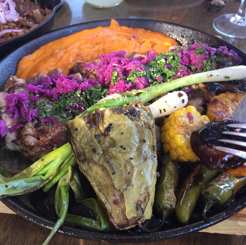 Tahal Restaurante | restaurant | Juanita Beltran s/n, Ejido El Porvenir, 22755 Ensenada, B.C., Mexico | 016466881944 OR +52 646 688 1944