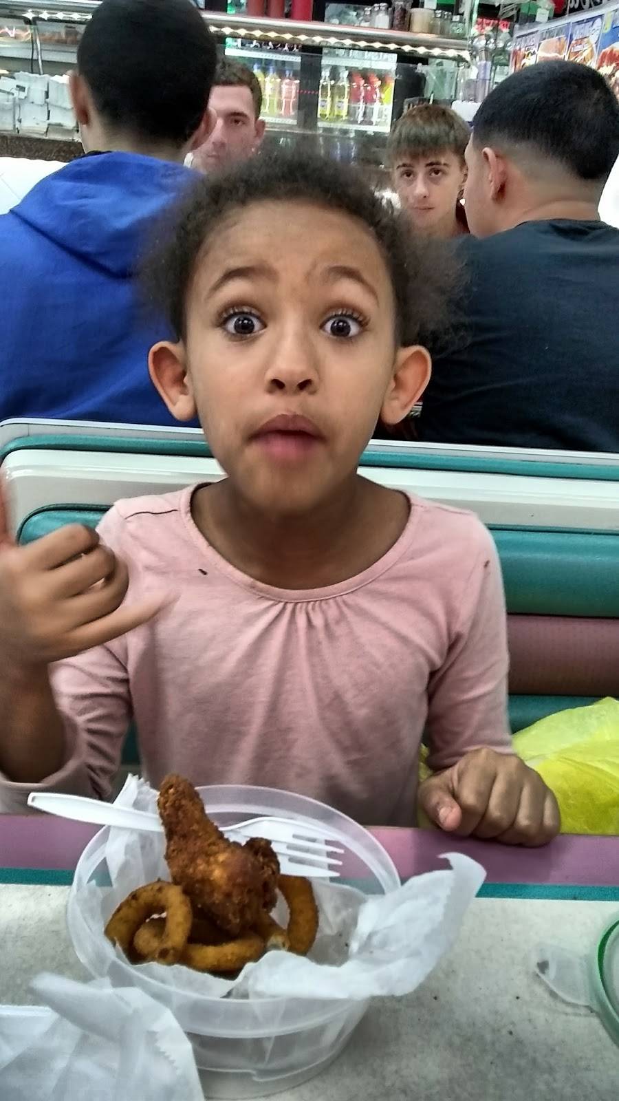 Kennedy Fried Chicken and Pizza Halal- We Deliver | restaurant | 587 Fayette St, Perth Amboy, NJ 08861, USA | 7323243455 OR +1 732-324-3455