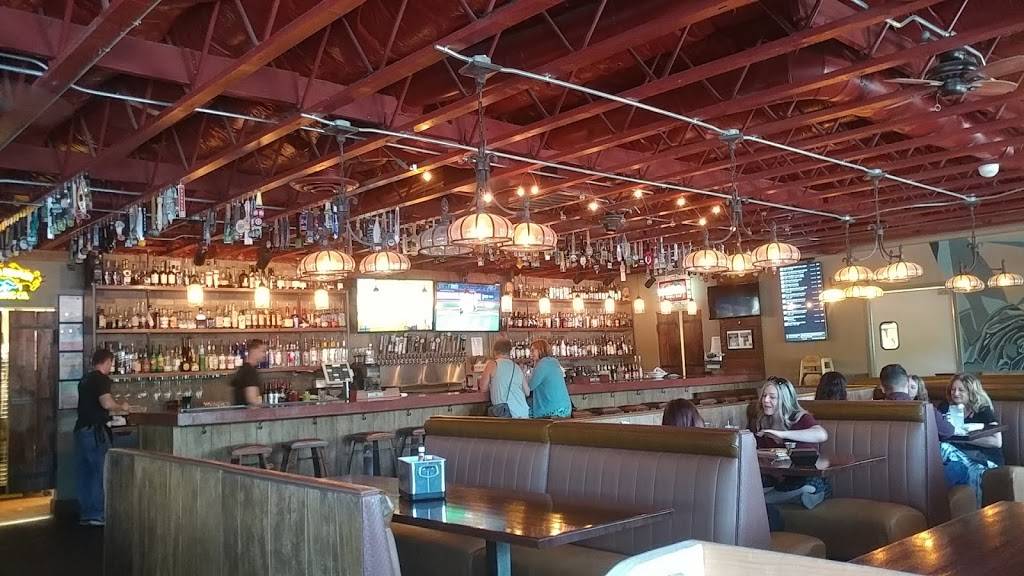 Rivets American Grill | restaurant | 2307 Oakdale Rd, Modesto, CA 95355, USA | 2098460501 OR +1 209-846-0501