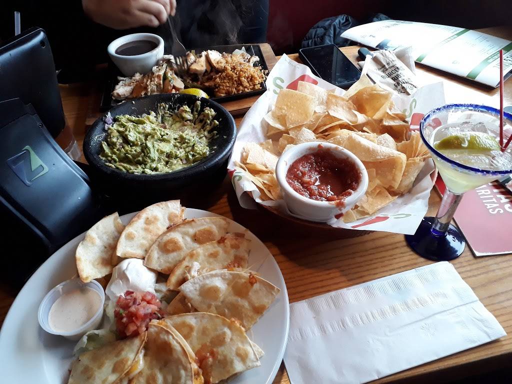 Chilis Grill & Bar | meal takeaway | 1772 N 9th St, Bartonsville, PA 18321, USA | 5704218303 OR +1 570-421-8303