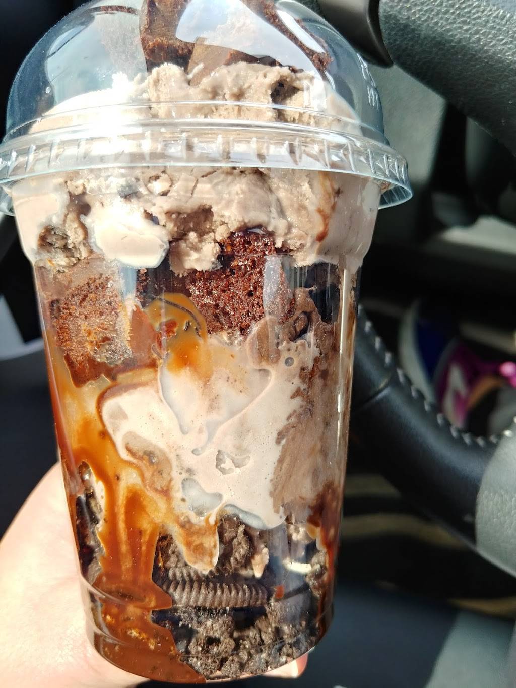 5T Ice | restaurant | 24555 Dulles Landing Dr, Dulles, VA 20166, USA | 7035428336 OR +1 703-542-8336