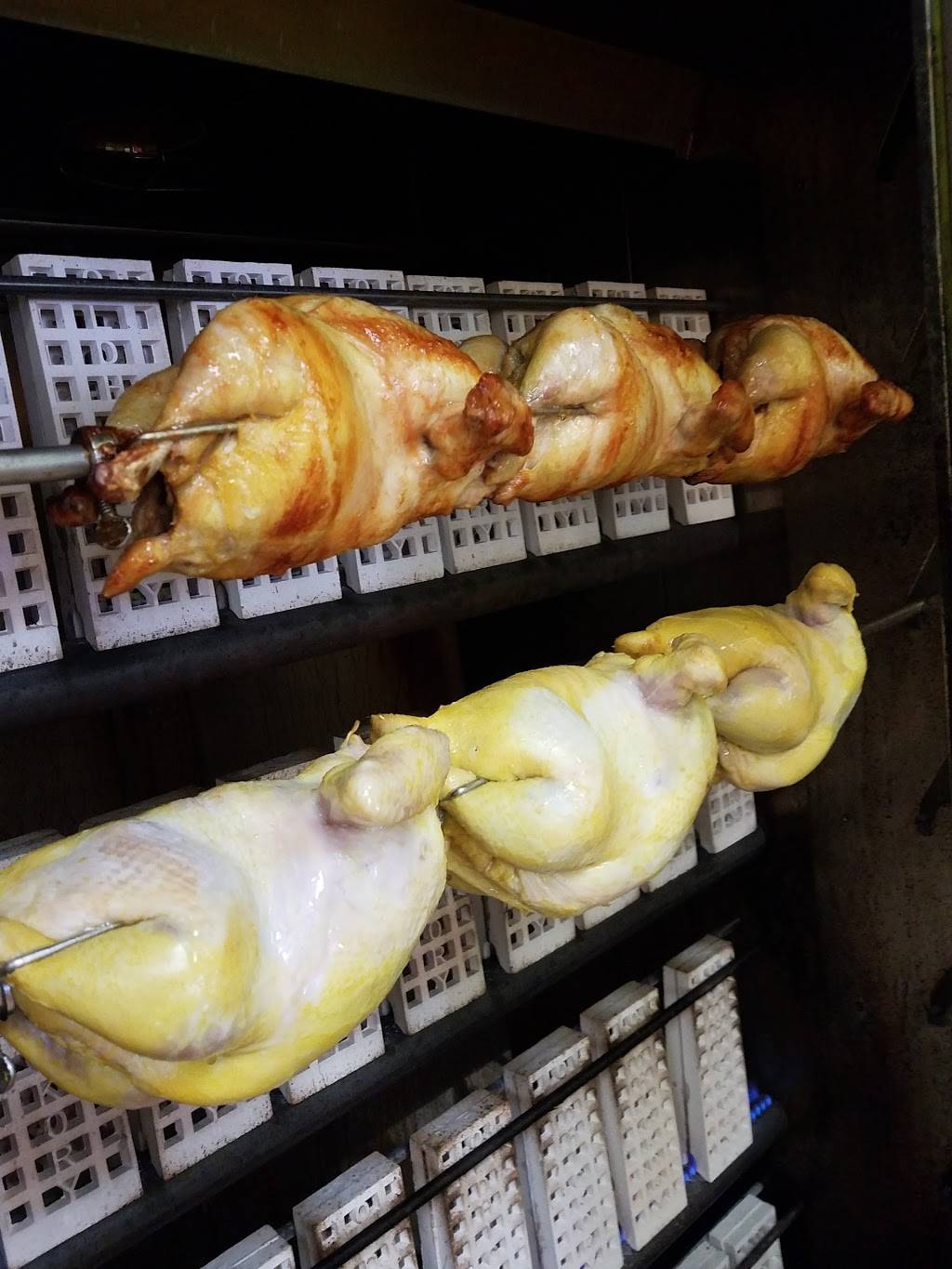 El Pollo Dorado | restaurant | 9210 Alondra Blvd, Bellflower, CA 90706, USA | 5622636064 OR +1 562-263-6064