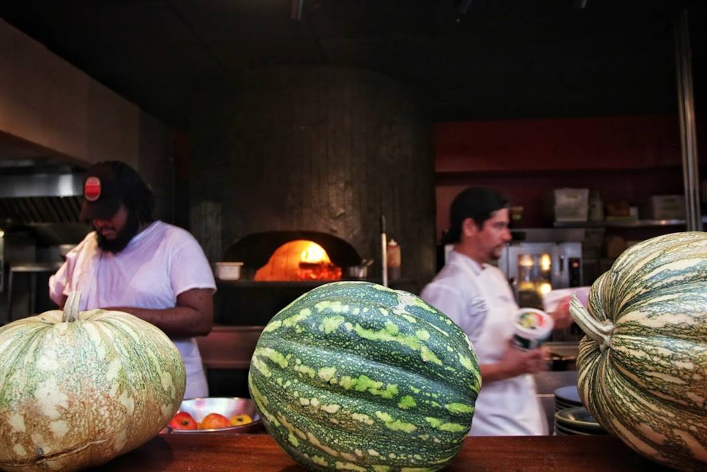 Michaels Genuine Food & Drink - CLEVELAND | restaurant | 3427 Tuttle Rd, Shaker Heights, OH 44122, USA | 2162308022 OR +1 216-230-8022