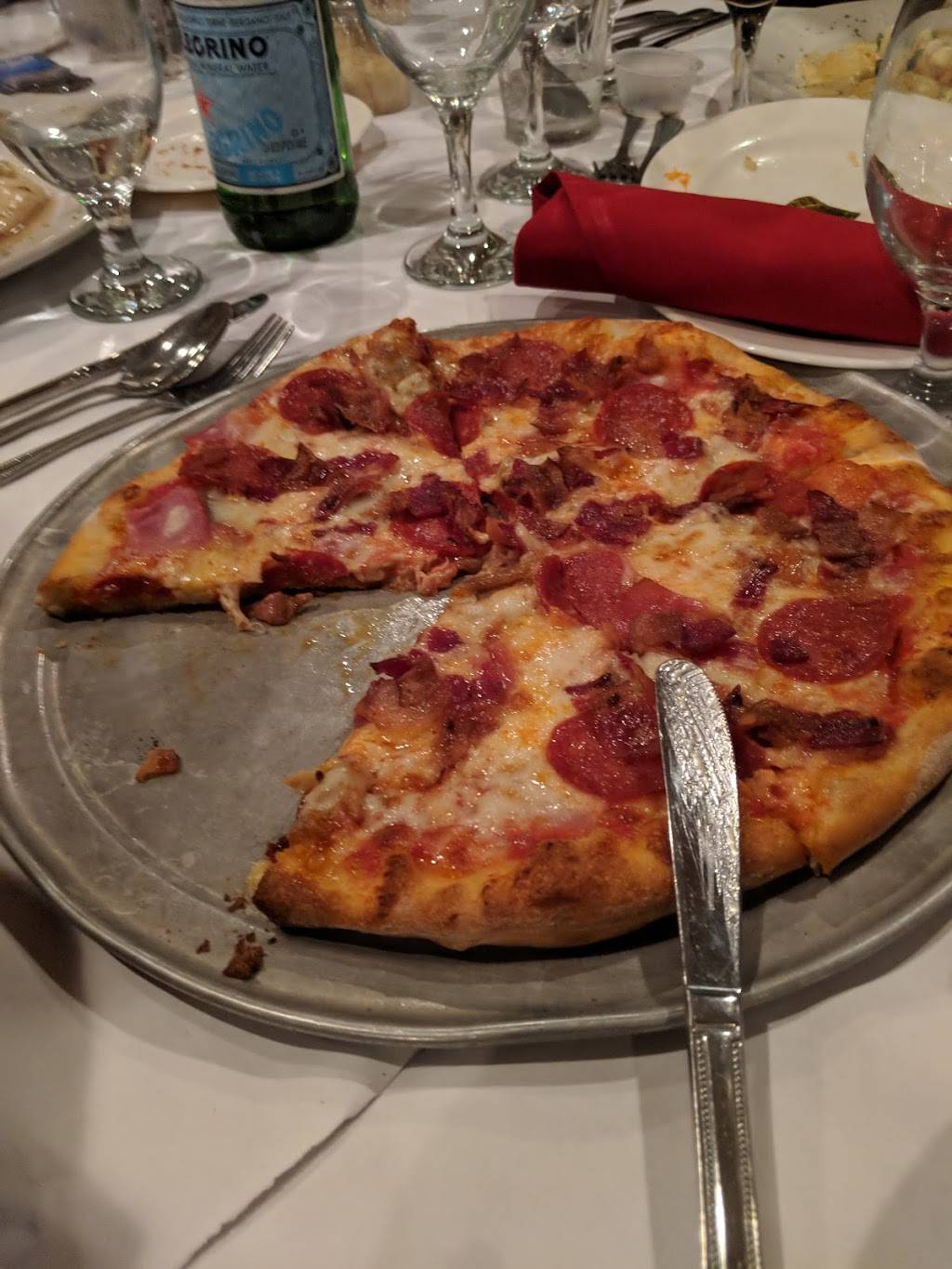 Tre Colore Pizzeria & Restaurant | restaurant | 480 NJ-33, Millstone, NJ 08535, USA | 7324461500 OR +1 732-446-1500