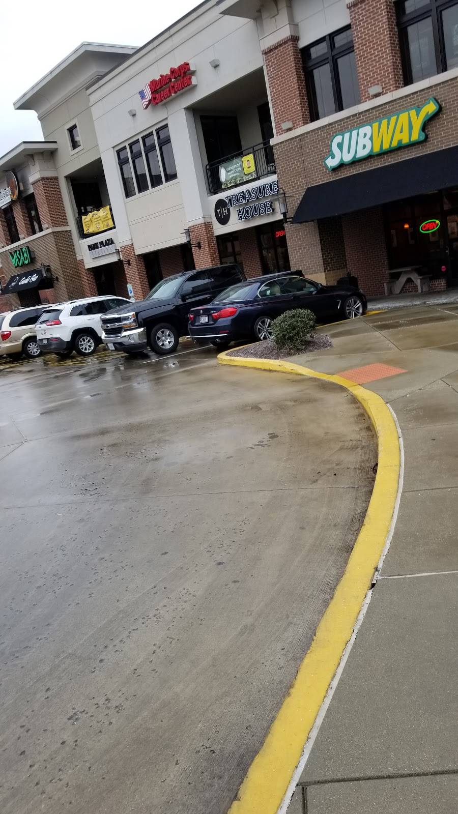 Subway | restaurant | 108 S Buchanan St, Edwardsville, IL 62025, USA | 6186566671 OR +1 618-656-6671