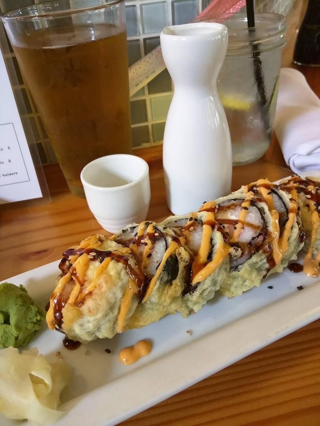 Hapifish Sushi | restaurant | 190 N Coast Hwy 101, Encinitas, CA 92024, USA | 7604527245 OR +1 760-452-7245