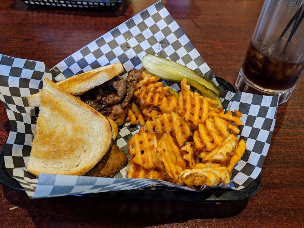 Road Trip Bar & Grill | restaurant | 24989 CA-16, Capay, CA 95607, USA | 5307963777 OR +1 530-796-3777