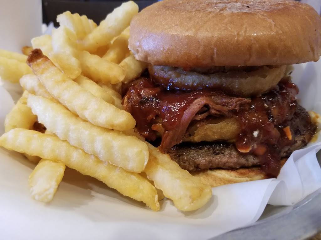 Petes of Gaffney | restaurant | 1405 W Floyd Baker Blvd, Gaffney, SC 29341, USA | 8644877201 OR +1 864-487-7201