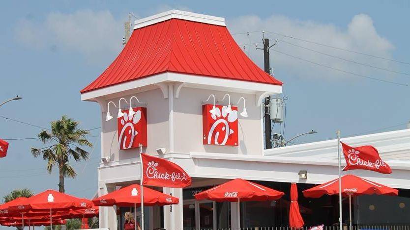 Chick-Fil-A Express | restaurant | 2428 Seawall Blvd, Galveston, TX 77550, USA | 4097667819 OR +1 409-766-7819