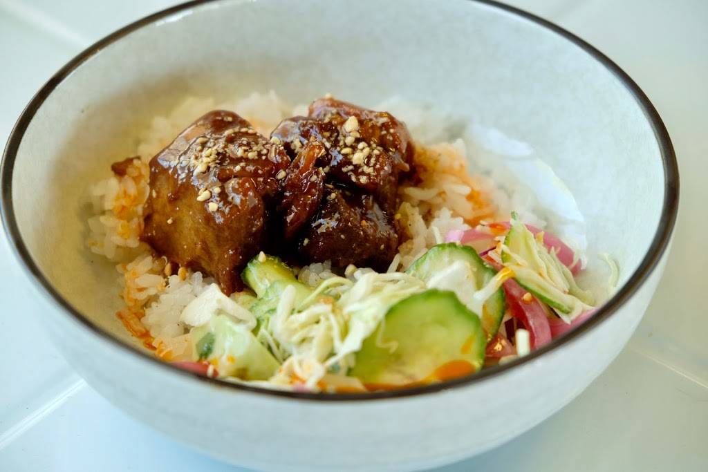 Lou’s Takeaway | restaurant | 621A Del Ganado Rd, San Rafael, CA 94903, USA | 4152267994 OR +1 415-226-7994