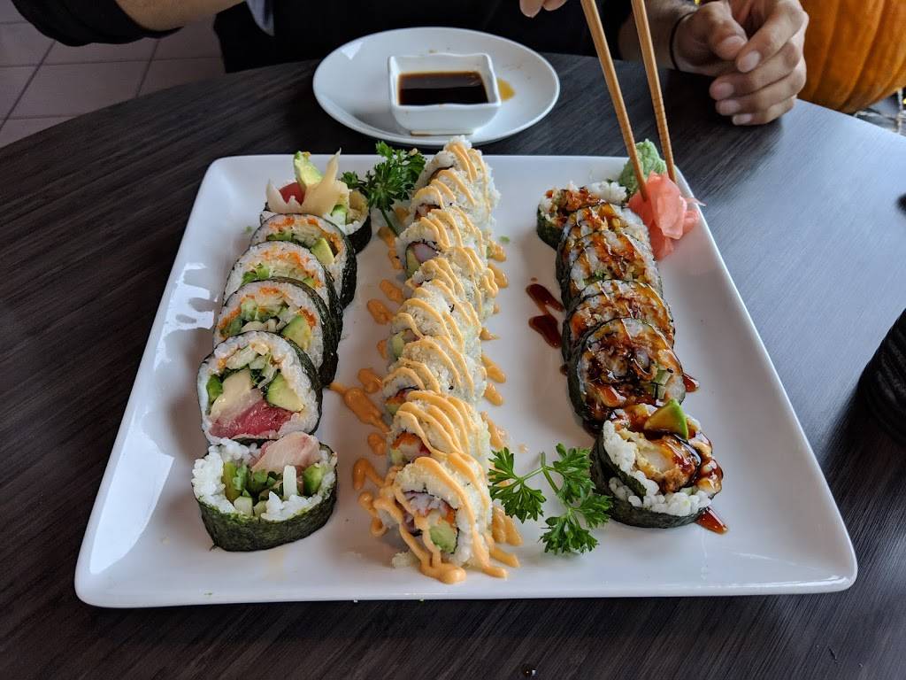 Ruk Sushi & Thai | restaurant | 4700 N Kimball Ave, Chicago, IL 60625, USA | 7739618581 OR +1 773-961-8581