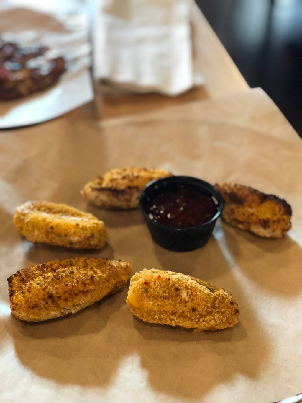 Tapworks | restaurant | 222 Glenwood Ave, Raleigh, NC 27603, USA | 9199770191 OR +1 919-977-0191