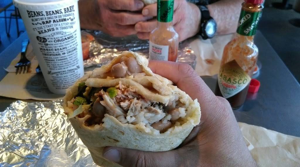 Chipotle Mexican Grill | restaurant | 1748 N Main Dr, Salinas, CA 93906, USA | 8314440943 OR +1 831-444-0943