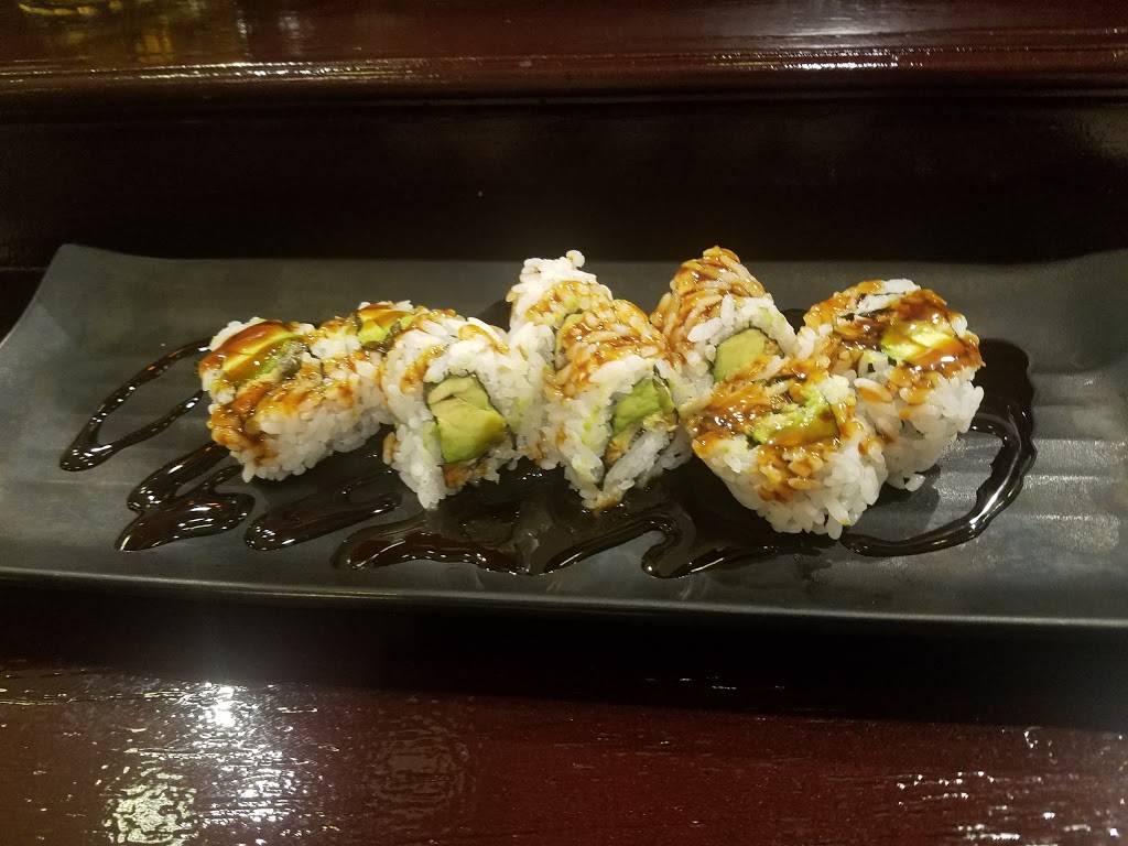 Love Boat Sushi | restaurant | 26480 Ynez Rd, Temecula, CA 92591, USA | 9512969808 OR +1 951-296-9808