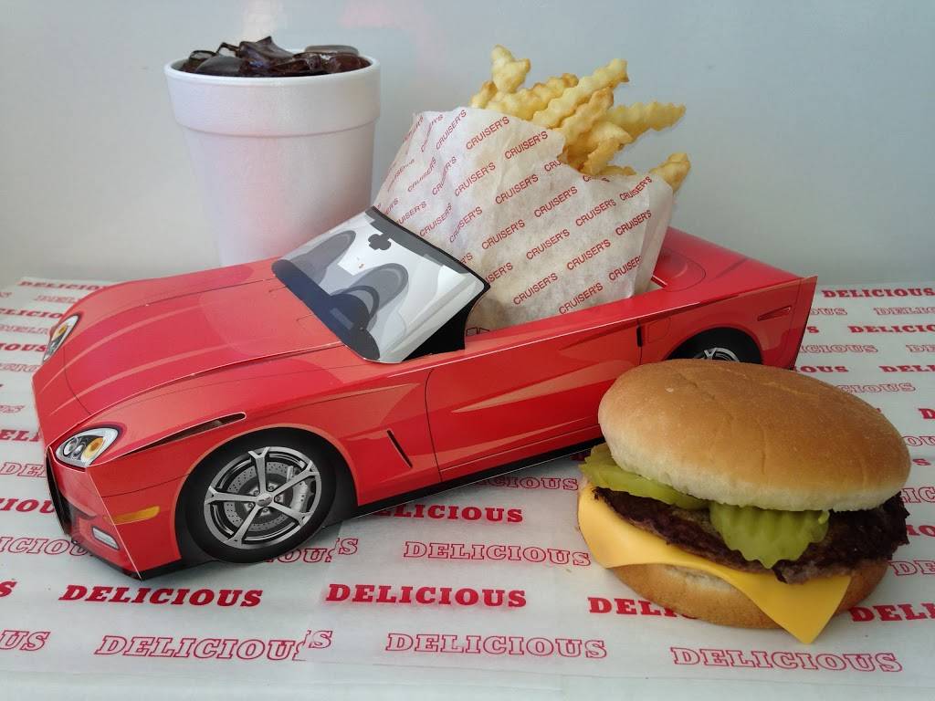Cruisers Drive Thru | restaurant | 806 E Fayette Ave, Effingham, IL 62401, USA | 2173423760 OR +1 217-342-3760