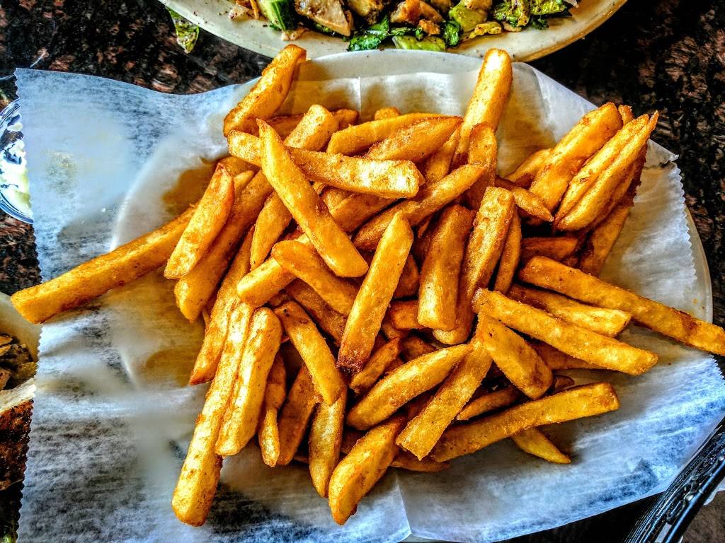 Malek Al Kabob | restaurant | 22371 Goddard Rd, Taylor, MI 48180, USA | 3132032067 OR +1 313-203-2067