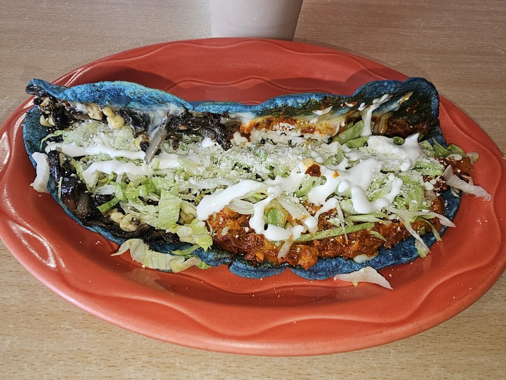 Tacos La Toxica | restaurant | 12042 West St, Garden Grove, CA 92840, USA | 7146210705 OR +1 714-621-0705