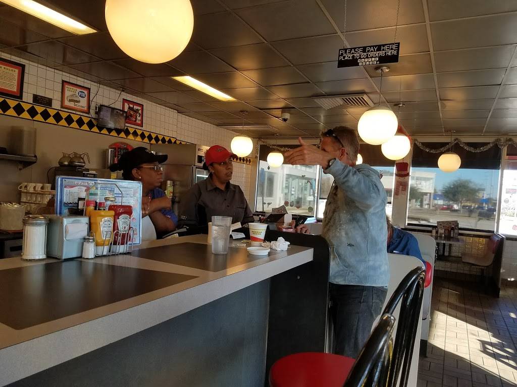 Waffle House | meal takeaway | 1423 Denny Ave, Pascagoula, MS 39567, USA | 2287697959 OR +1 228-769-7959