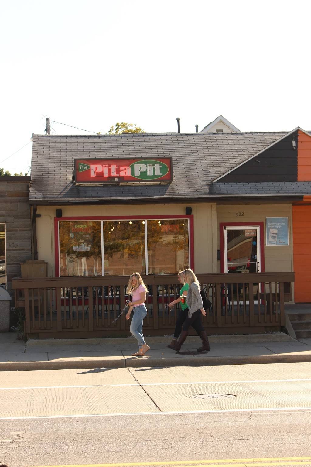 Pita Pit | restaurant | 522 E Wooster St, Bowling Green, OH 43402, USA | 4193547482 OR +1 419-354-7482