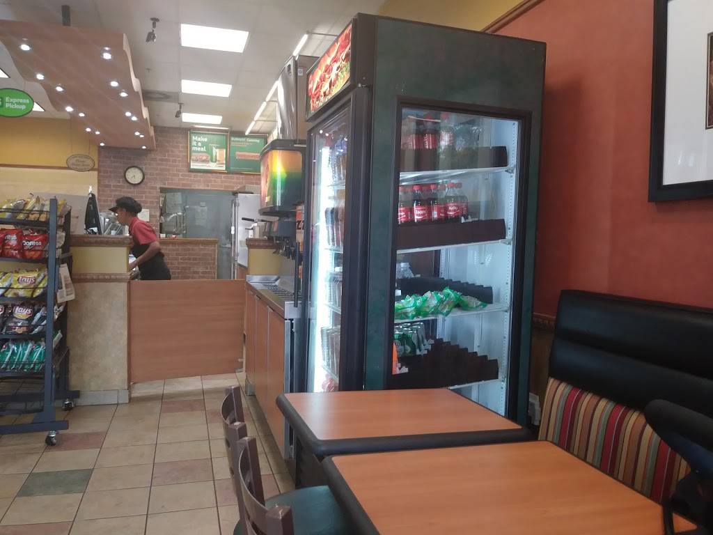 Subway | restaurant | 428 Del Prado Blvd N, Cape Coral, FL 33909, USA | 2395735101 OR +1 239-573-5101
