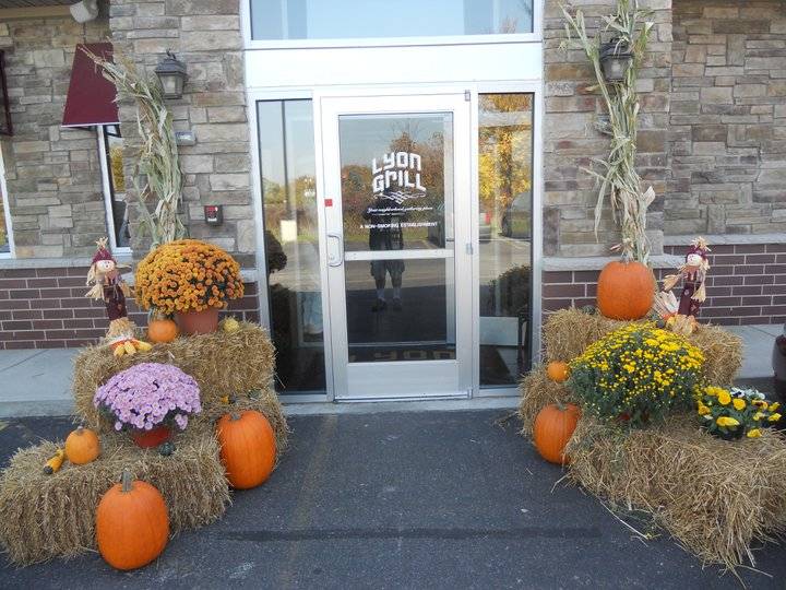Lyon Grill | restaurant | 20889 Pontiac Trail, South Lyon, MI 48178, USA | 2484374903 OR +1 248-437-4903