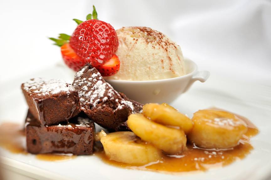 Triangle Grille | restaurant | 369 W Vine St, Lexington, KY 40507, USA | 8592813773 OR +1 859-281-3773