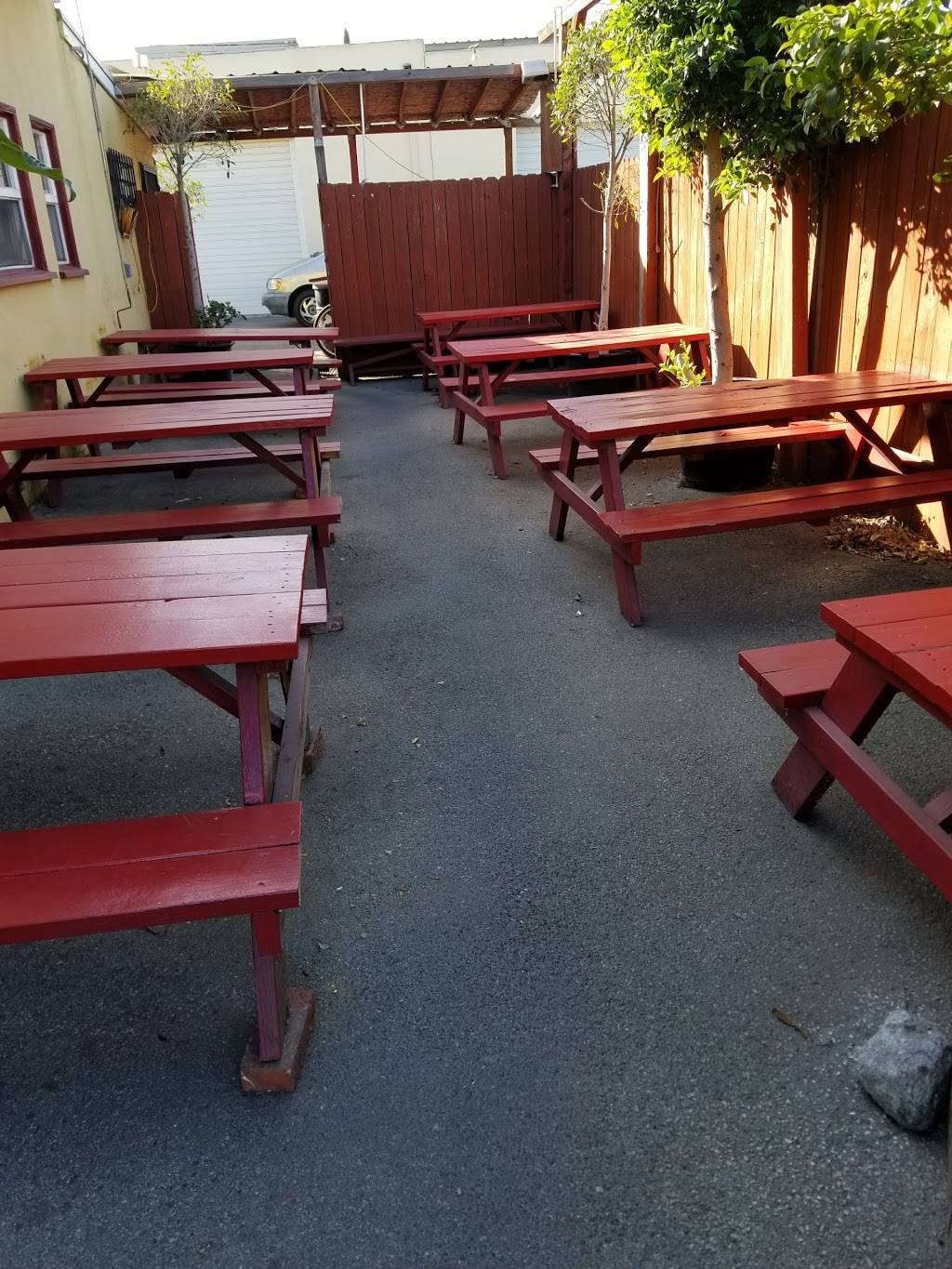 Signature Cafe & Catering | restaurant | 8693 Venice Blvd, Culver City, CA 90232, USA | 3108390939 OR +1 310-839-0939