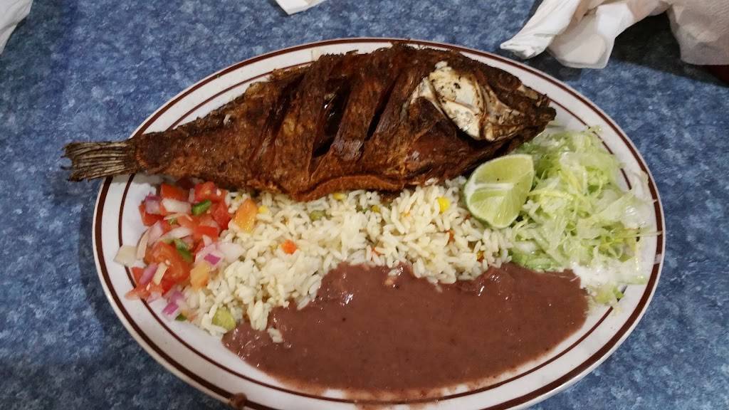 El Pulgarcito De America | restaurant | 4816 Central Ave, Charlotte, NC 28205, USA | 7045636500 OR +1 704-563-6500