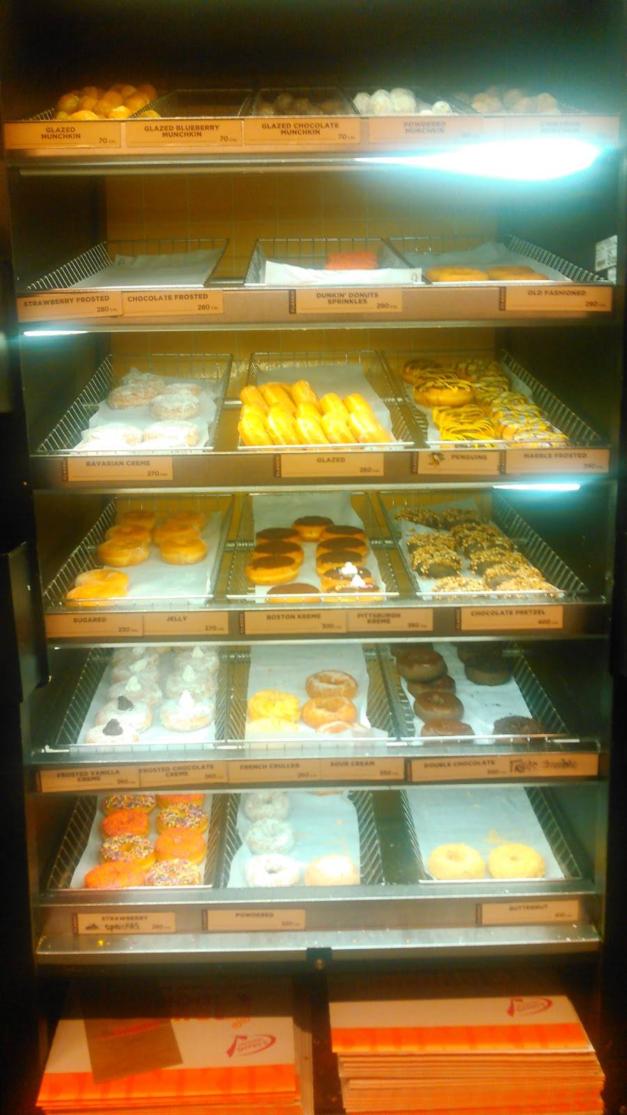 Dunkin | bakery | 5120 PA-51, Belle Vernon, PA 15012, USA | 7243793131 OR +1 724-379-3131