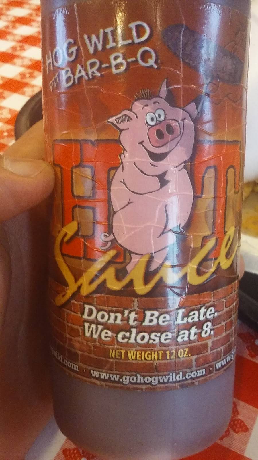 Hog Wild Pit Bar-B-Q | restaurant | 1530 W Central Ave, El Dorado, KS 67042, USA | 3163219453 OR +1 316-321-9453