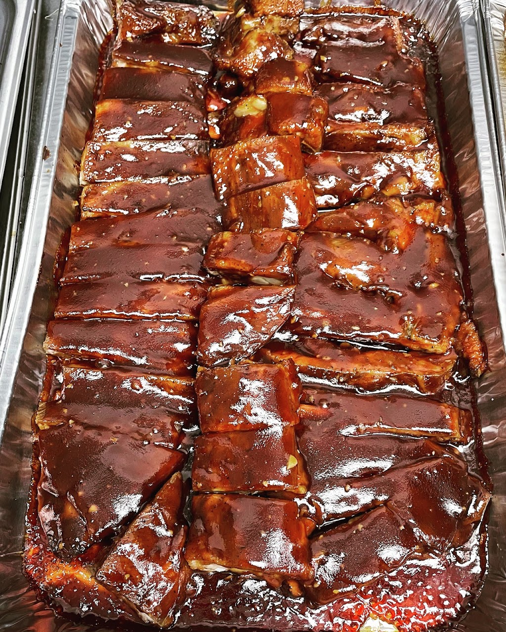 Nadias Soul Food | restaurant | 2 W 125th St, New York, NY 10027, USA | 6464905058 OR +1 646-490-5058