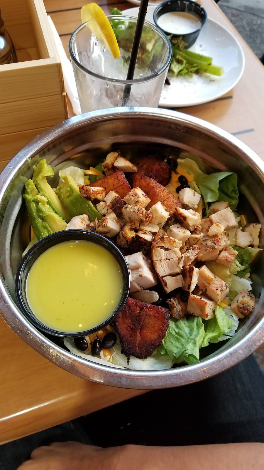 Shady Grove | restaurant | 5500 Walnut St, Pittsburgh, PA 15232, USA | 4126970909 OR +1 412-697-0909