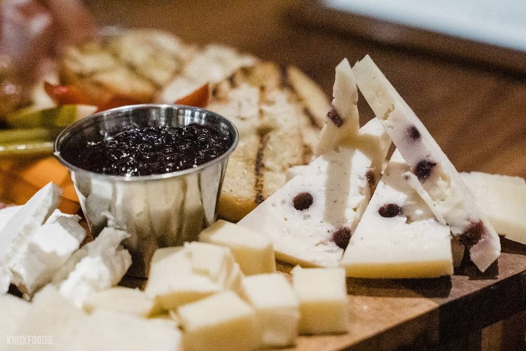 Cappuccinos | restaurant | 7316 Kingston Pike, Knoxville, TN 37919, USA | 8656733422 OR +1 865-673-3422