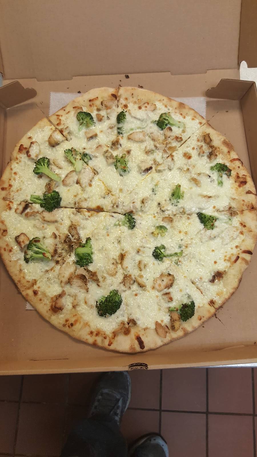 Alfredos Italian Kitchen | meal takeaway | 462 Salem St, Medford, MA 02155, USA | 7813951799 OR +1 781-395-1799