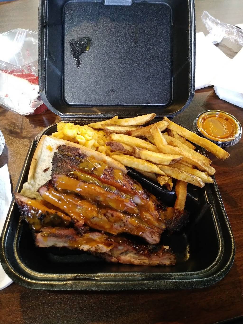 Jesse’s Rib Shack | restaurant | 810 W Colonial Dr, Orlando, FL 32804, USA | 4075019299 OR +1 407-501-9299