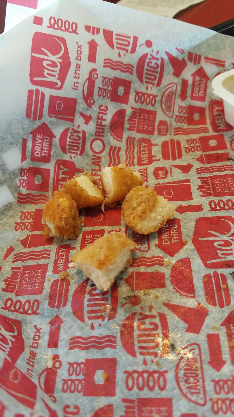 Jack in the Box | restaurant | 2793 W Ball Rd, Anaheim, CA 92804, USA | 7142209175 OR +1 714-220-9175