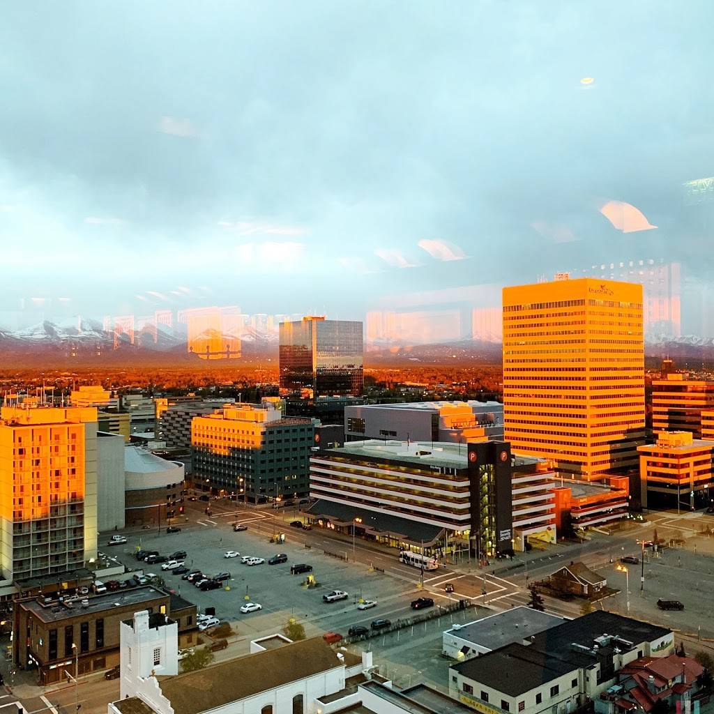 Crows Nest | restaurant | 939 W 5th Ave, Anchorage, AK 99501, USA | 9072766000 OR +1 907-276-6000