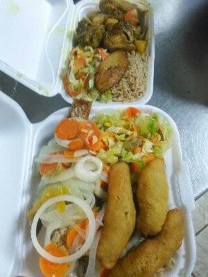 Lady P Jamaican Jerk Restaurant | restaurant | 1696 SE Port St Lucie Blvd, Port St. Lucie, FL 34952, USA | 7726266721 OR +1 772-626-6721