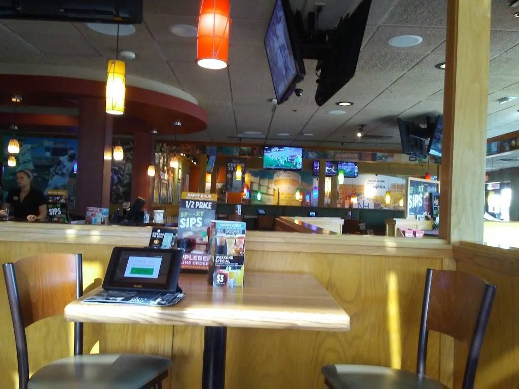 Applebees Grill + Bar | restaurant | 4203 Winnetka Ave N, New Hope, MN 55428, USA | 7635331870 OR +1 763-533-1870