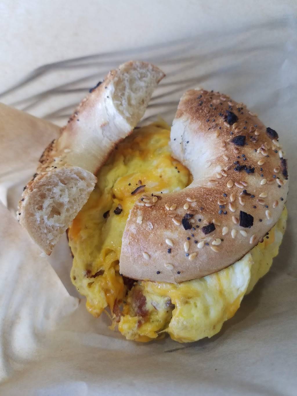 Newbreak Coffee & Cafe | cafe | 1959 Abbott St, San Diego, CA 92107, USA | 6192246666 OR +1 619-224-6666