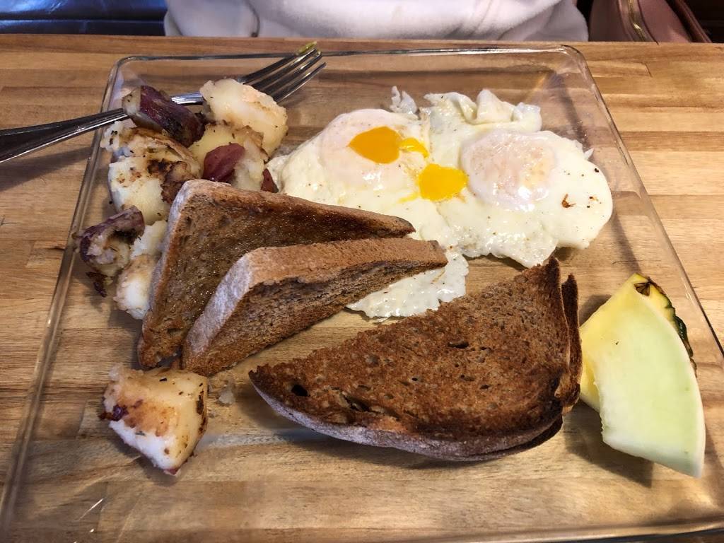 124 Breakfast, Lunch, & More | restaurant | 124 W Venice Ave, Venice, FL 34285, USA | 9414888306 OR +1 941-488-8306