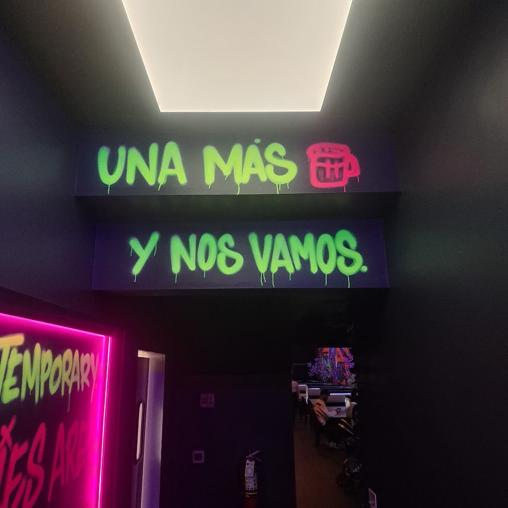 Pura Vida Cocktail Bar Restaurant | restaurant | 221 S Elm St, Greensboro, NC 27401, USA | 3368491071 OR +1 336-849-1071