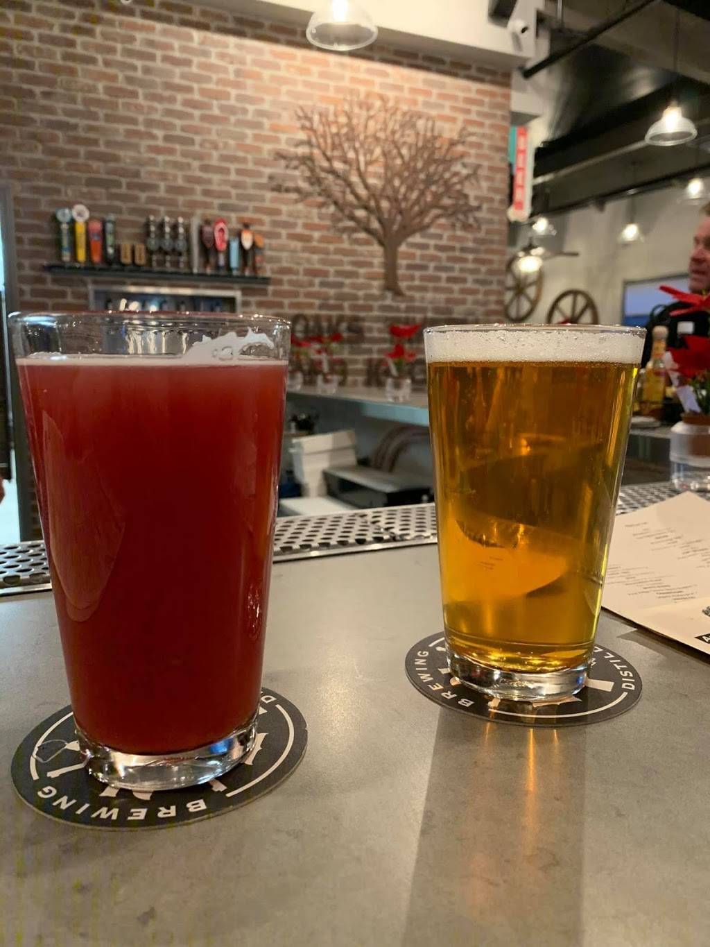 Oaks Tavern and Kitchen | restaurant | 9225 Carlton Hills Blvd, Santee, CA 92071, USA | 6194567910 OR +1 619-456-7910