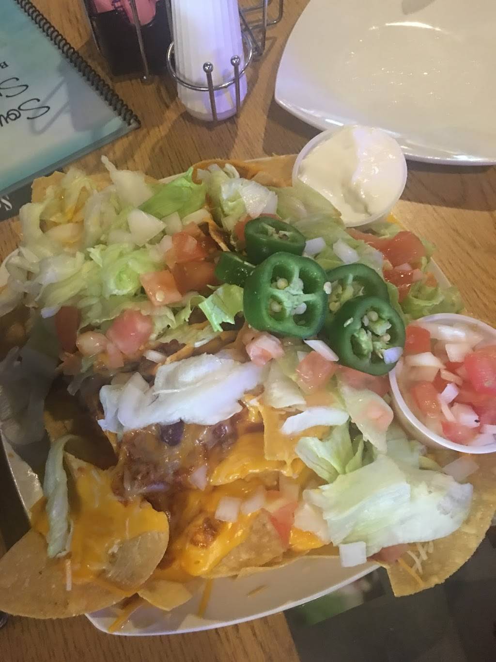 South Rock Sports Grill | restaurant | 830 Greenville Hwy, Hendersonville, NC 28792, USA | 8286982490 OR +1 828-698-2490