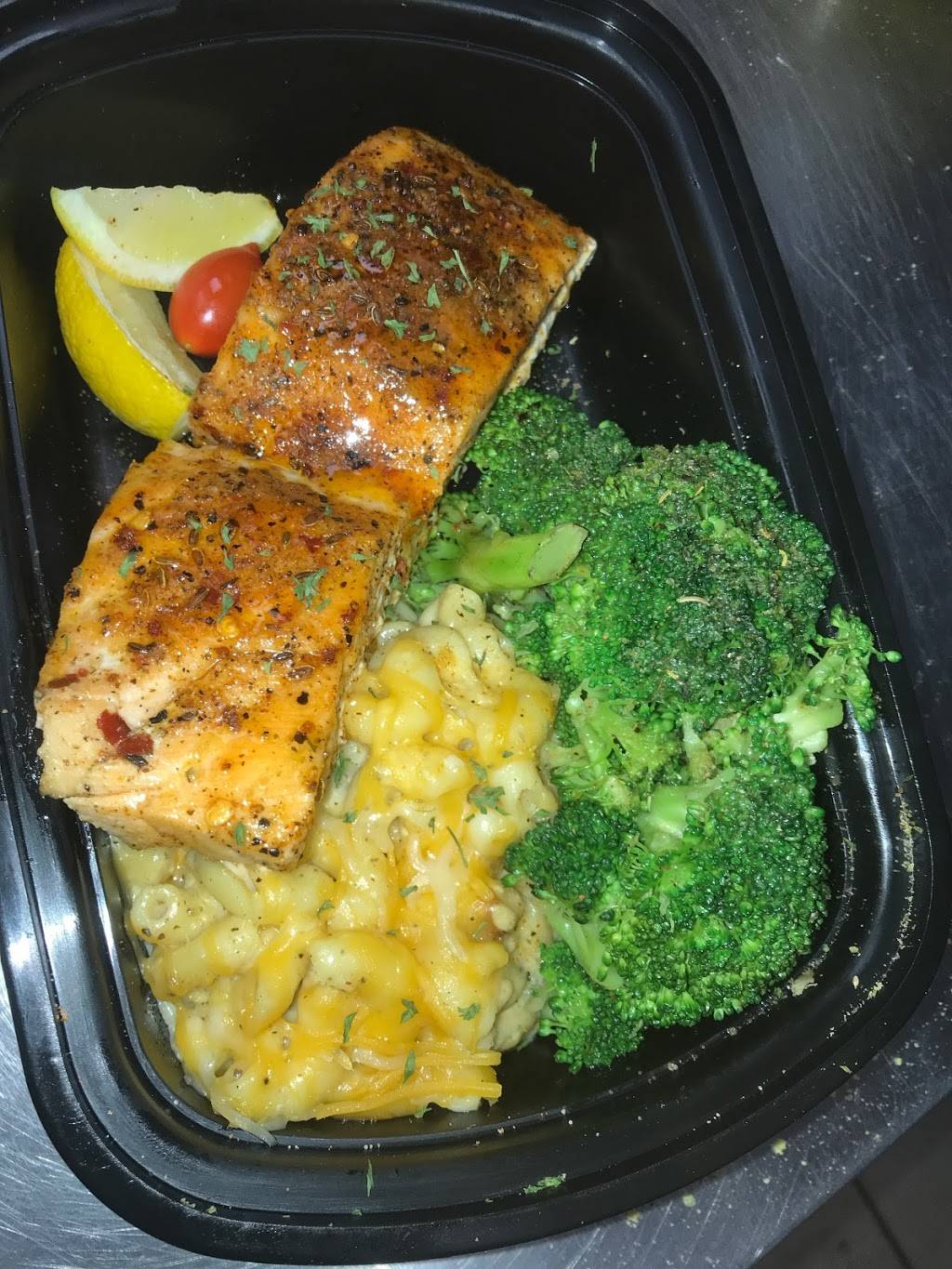 Laboo’s Finest Turkey Wangzzz | restaurant | 3908 W Beltline Blvd, Columbia, SC 29204, USA | 8036670263 OR +1 803-667-0263