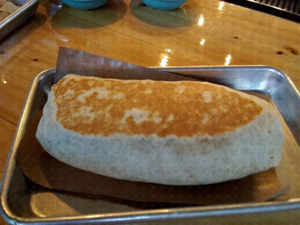 Hightide Burrito & Bar | restaurant | 4591 Lakeside Dr, Jacksonville, FL 32210, USA | 9044908427 OR +1 904-490-8427