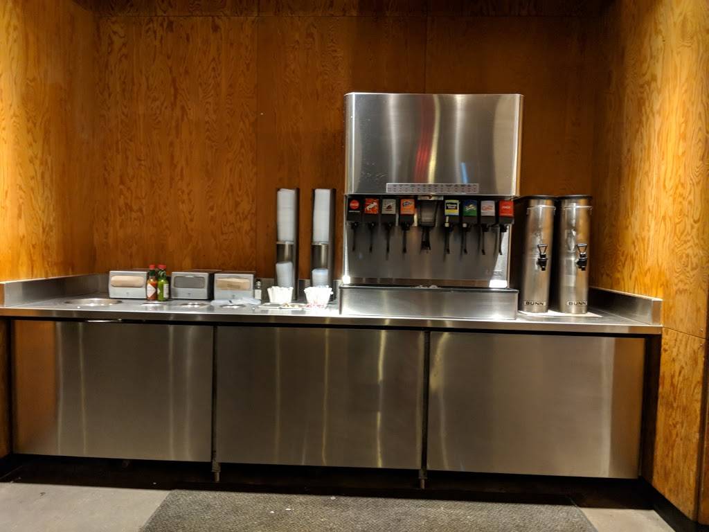 Chipotle Mexican Grill | restaurant | 11805 Shawnee Mission Pkwy, Shawnee, KS 66203, USA | 9132324010 OR +1 913-232-4010