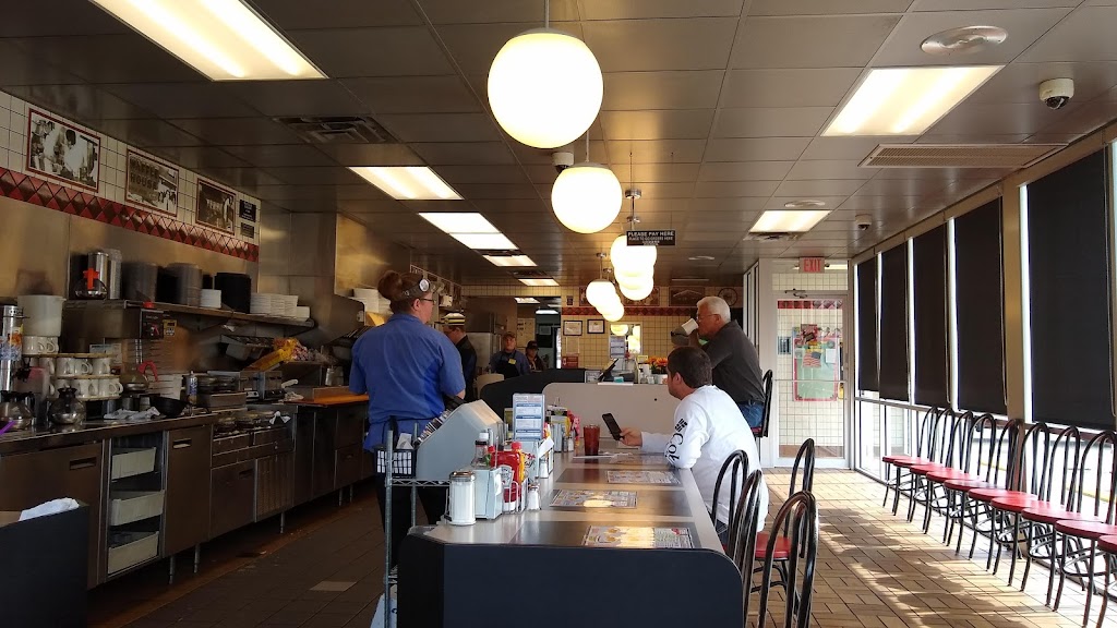 Waffle House | meal takeaway | 2217 Thomas Dr, Panama City, FL 32408, USA | 8502340940 OR +1 850-234-0940