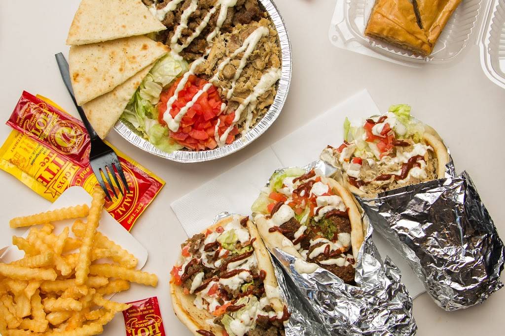 The Halal Guys | restaurant | 7943 Tysons Corner Center, McLean, VA 22102, USA | 7038918020 OR +1 703-891-8020