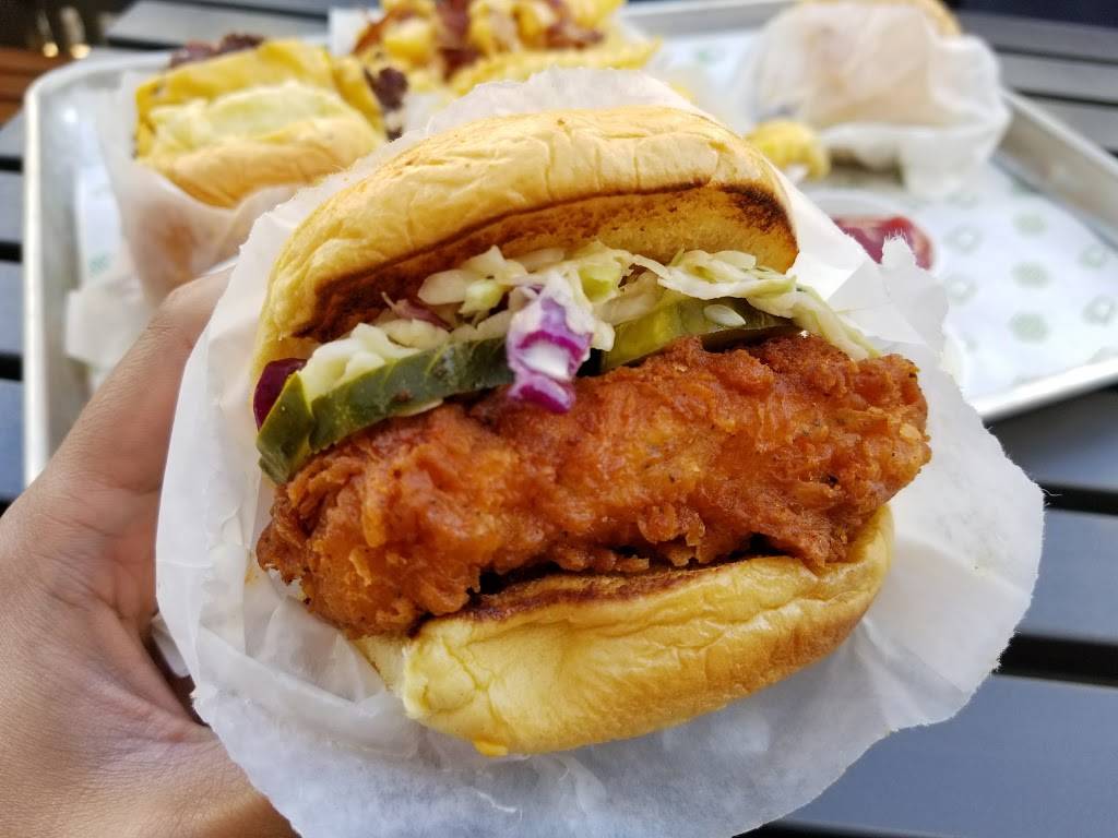 Shake Shack | restaurant | 4309 La Jolla Village Dr Suite 2350, San Diego, CA 92122, USA | 6193911570 OR +1 619-391-1570